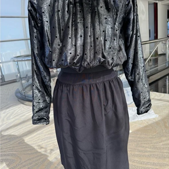 Vintage Long Sleeve Black Velvet Dress  with sparkle buttons - Picture 2 of 2